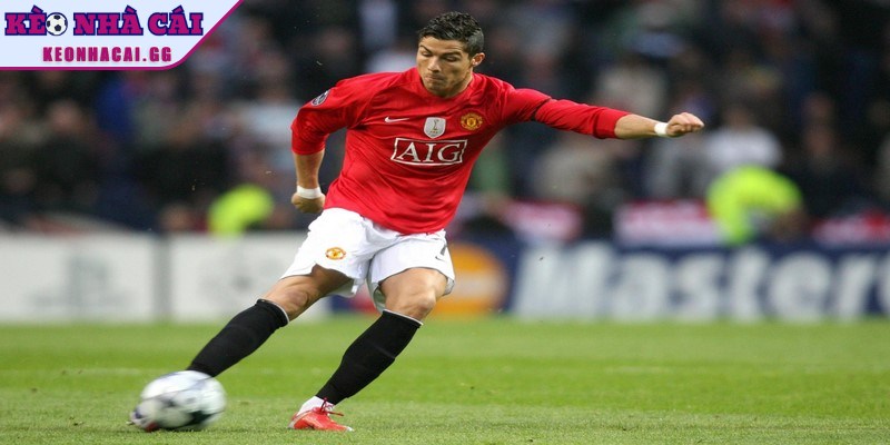 Tác động của cầu thủ ghi nhiều bàn thắng nhất thế giới đến các thế hệ trẻ 