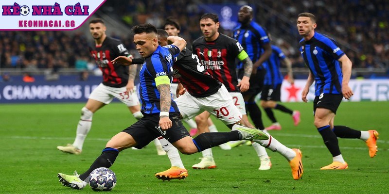 Sự khác biệt trong phong cách xây dựng đội hình của AC Milan vs Inter Milan