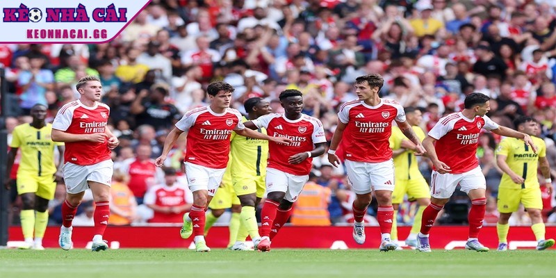 Arsenal dự kiến chơi theo sơ đồ 4-3-3 gắn kết giữa các tuyến