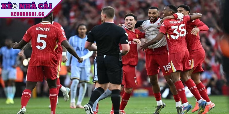 Liverpool với sự ổn định đang được đánh giá nhỉnh hơn