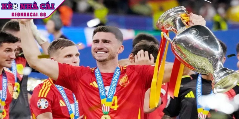 Gia cố hàng thủ bằng nhân tố mới cho đội bóng 